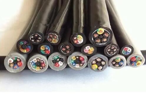 導(dǎo)致控制電纜絕緣降低的因素有哪些？